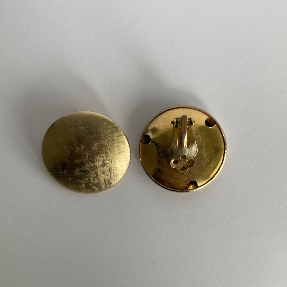 Vintage Gold Circle Clip-On Earrings